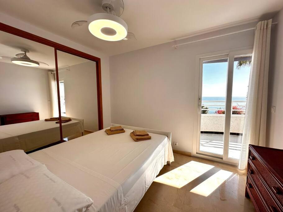 Cala Real 2 Bed 2 Bath Sea View *