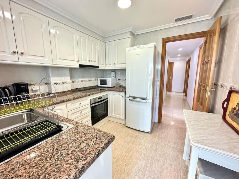 Cala Real 2 Bed 2 Bath Sea View Apartment *